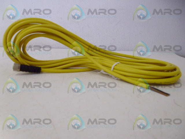 MURR ELEKTRONIK 7000-08041-0100500 FEMALE CONNECTOR W/ CABLE *NEW NO BOX*