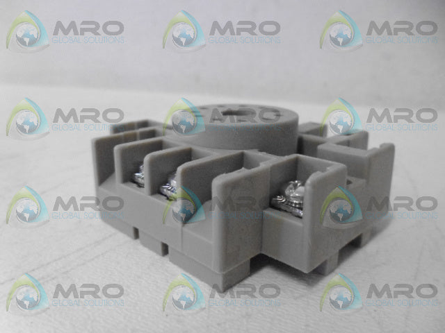 ALLEN BRADLEY 700-HN126 SER. A RELAY BASE *NEW NO BOX*