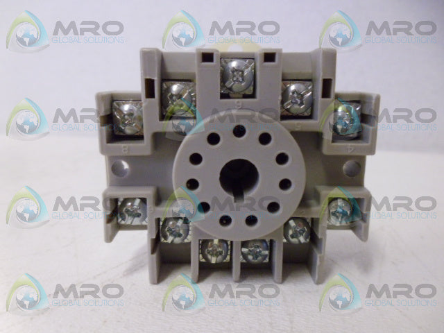 ALLEN BRADLEY 700-HN126 SER. A RELAY BASE *NEW NO BOX*