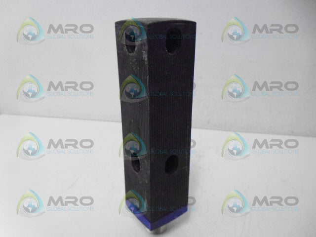 SCHMERSAL MZM100ST-1P2P-A SAFETY SENSOR *NEW IN BOX*