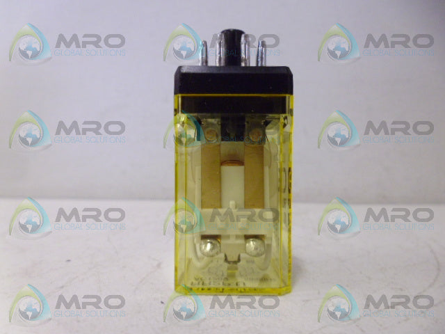 IDEC RR2P-U RELAY 12VAC *NEW NO BOX*