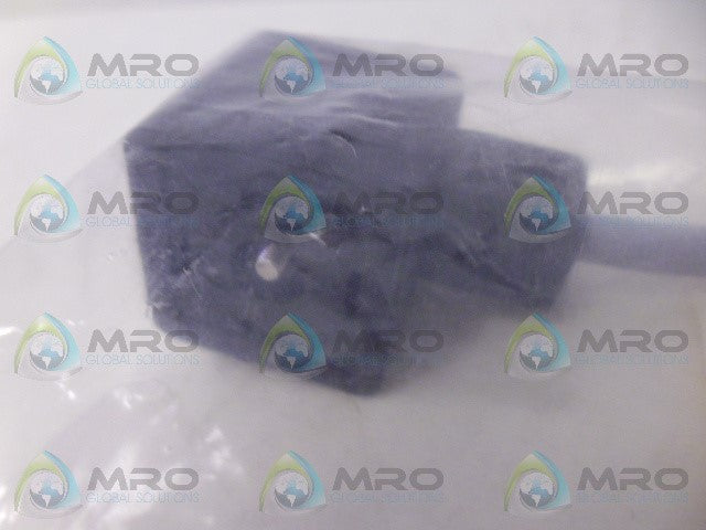 TURCK VAS 22-B653-0.3M-RS 5.3T MODULE *NEW IN FACTORY BAG*