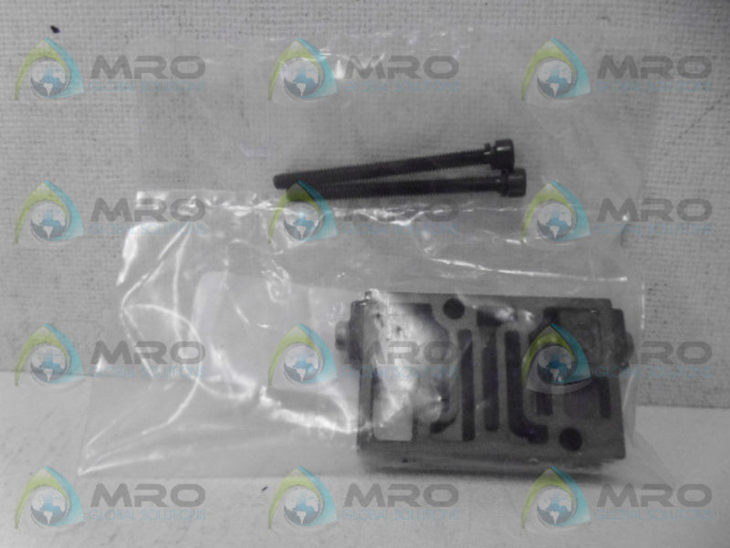 NUMATICS 229-667 VALVE BASE *NEW IN FACTORY BAG*