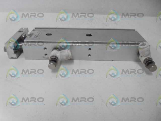 SMC CXSM20-100 DUAL ROD CYLINDER *USED*