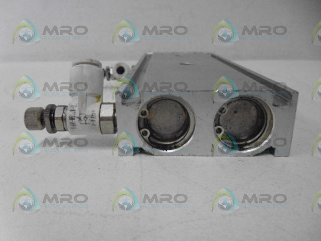 SMC CXSM20-100 DUAL ROD CYLINDER *USED*