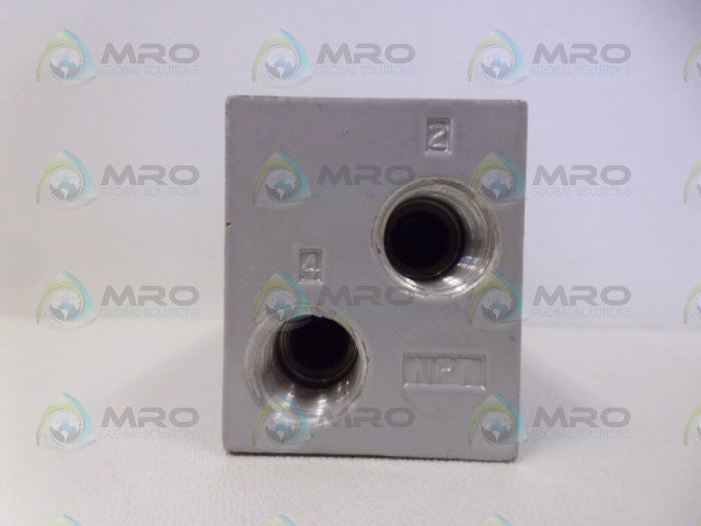 ARO GMP132 120 A SOLENOID VALVE *NEW IN BOX*