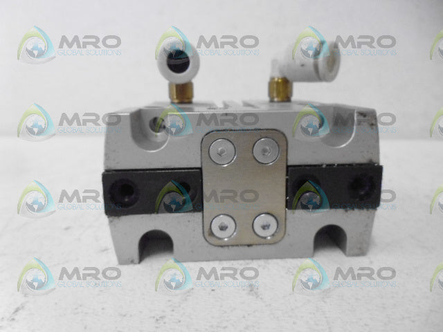 FESTO HGPT-25-A-B-G2 PARALLEL GRIPPER *USED*