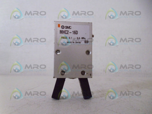 SMC MHC2-16D GRIPPER CYLINDER *NEW NO BOX*