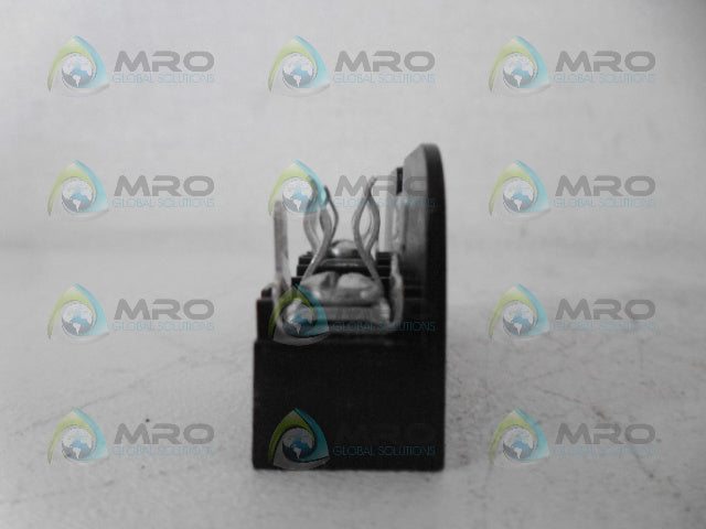 FERRAZ SHAWMUT 30320 FUSE BLOCK *NEW NO BOX*
