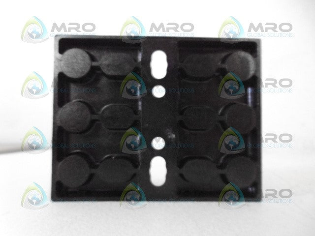 BUSS BC6033PQ FUSE HOLDE BLOCK *NEW NO BOX*