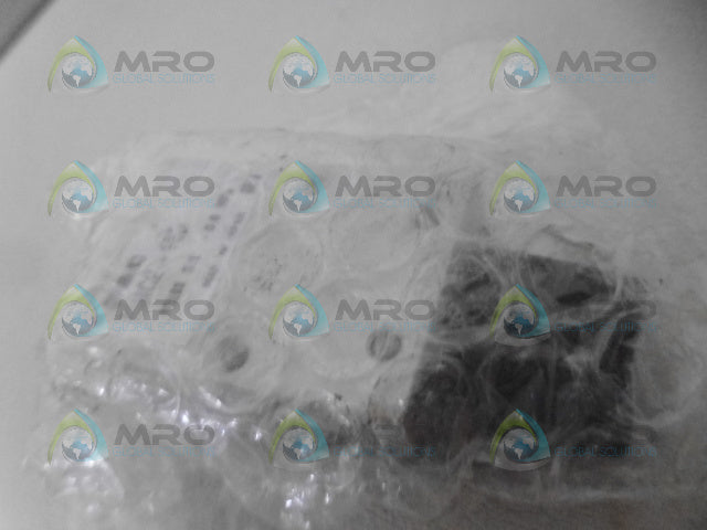 SMC MHC2-16D GRIPPER CYLINDER *NEW IN FACTORY BAG*