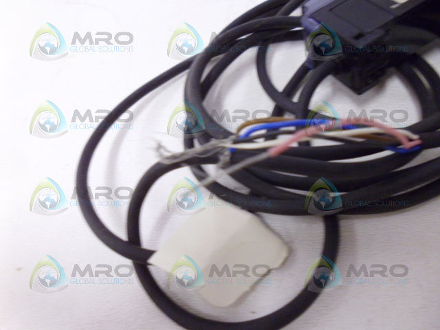 KEYENCE FS-VI PHOTOELECTRIC FIBER OPTIC AMPLIFIER *NEW IN BOX*