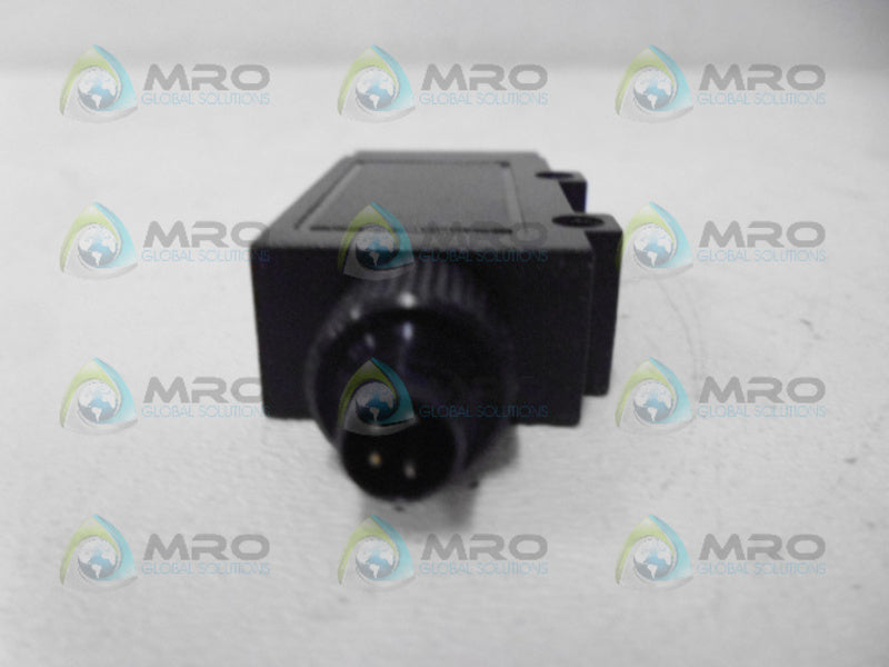 DATA SENSOR S3T-S-C10 PROXIMITY SENSOR *NEW IN BOX*