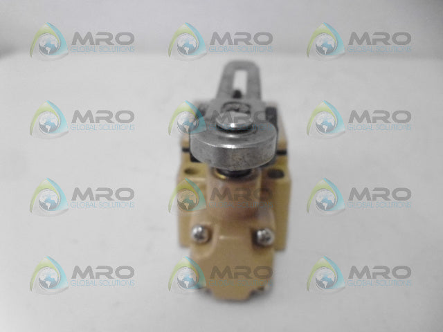 RELAY & CONTROL RCL- 302 LIMIT SWITCH *NEW IN BOX*