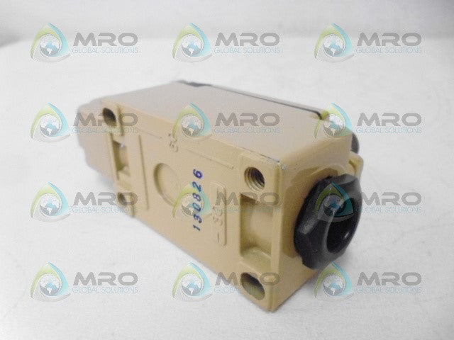RELAY & CONTROL RCL- 302 LIMIT SWITCH *NEW IN BOX*