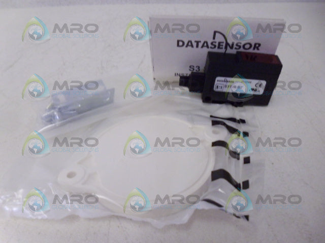DATA SENSOR S3T-R-B2 SENSOR *NEW IN BOX*