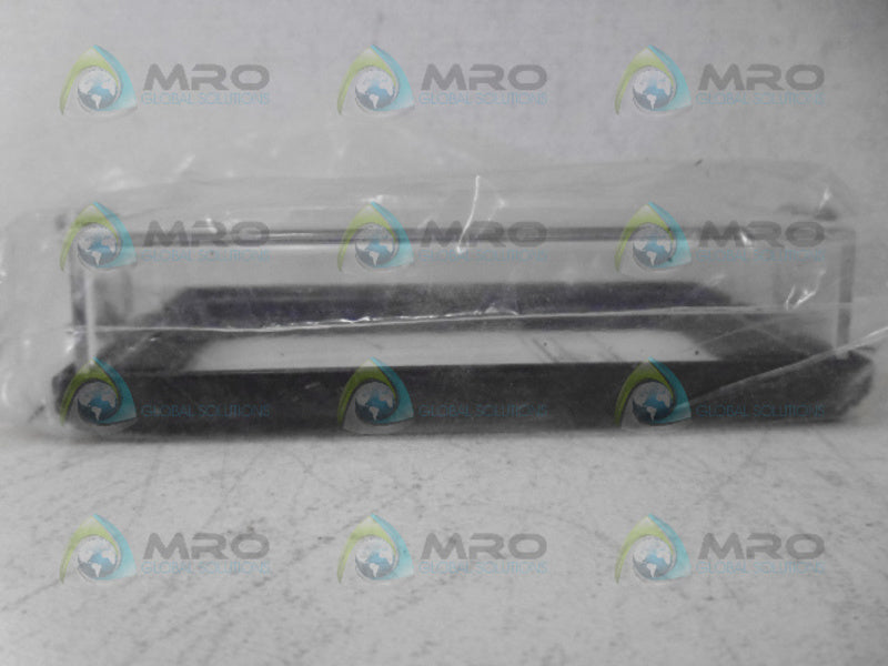 NEWPORT SPC4 SPLASH PROOF COVER *NEW IN BOX*
