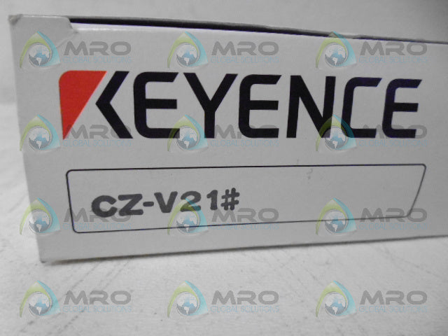 KEYENCE CZ-V21 AMPLIFIER UNIT *NEW IN BOX*