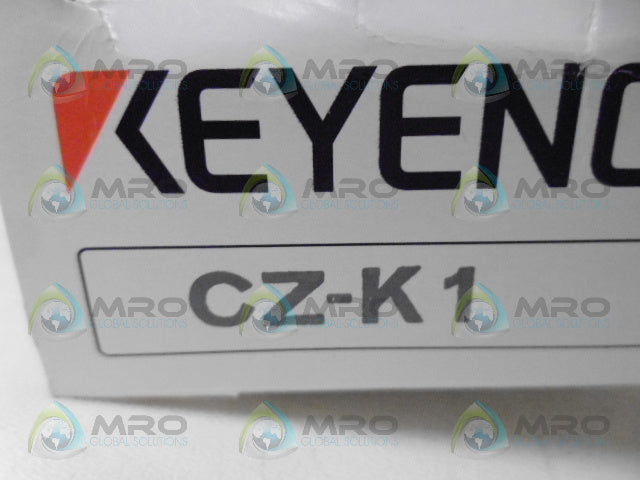 KEYENCE CZ-K1 FIBER OPTIC DIGITAL AMPLIFIER *NEW IN BOX*