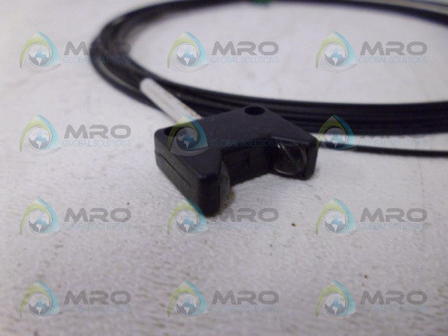 SUNX FD-L4 FIBER SENSOR *NEW IN BOX*