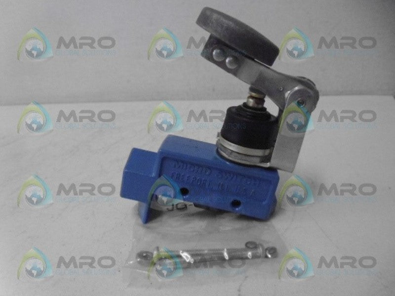 MICRO SWITCH BZE6-2RN4 *NEW IN BOX*