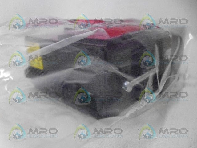 RED LION CONTROLS PAXLTC00 THERMOCOUPLE METER *NEW IN BOX*