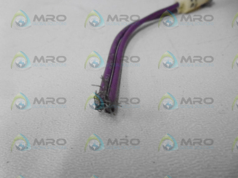 CHICAGO MINIATURE 1090A1-28V INDICATOR LIGHT 28V *NEW NO BOX*