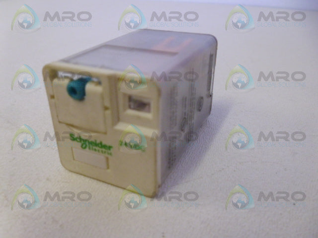 SCHNEIDER ELECTRIC RUMC2AB1BD RELAY *USED*