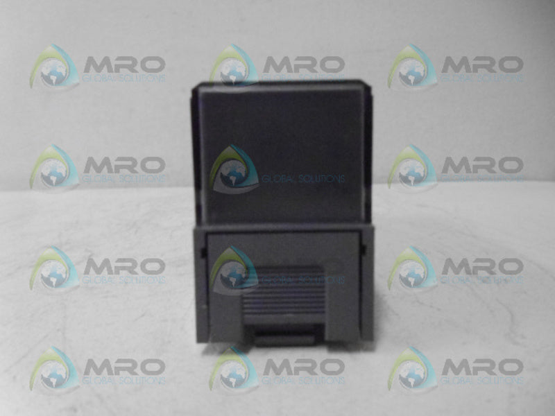 ALLEN BRADLEY SLC 500 1746-N2 SER. A CARD SLOT FILLER *NEW NO BOX*
