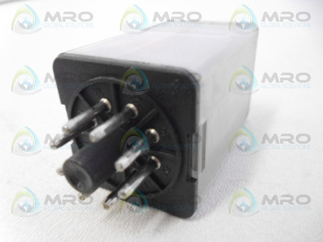 SCHNEIDER ELECTRIC RUMC2AB1BD RELAY *USED*