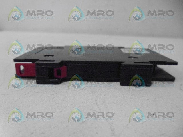 CUTLER HAMMER QCR1010 CIRCUIT BREAKER 10A *USED*