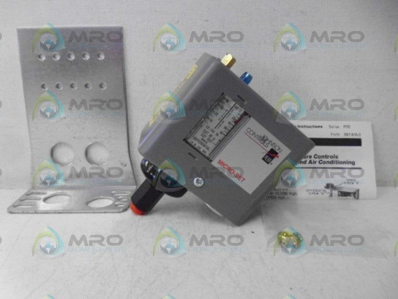 JOHNSON CONTROLS P72CA-18C PRESSURE CONTROL *NEW IN BOX*