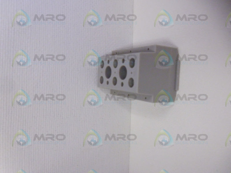 PHOENIX CONTACT G10/3 TERMINAL BLOCK * NEW NO BOX *