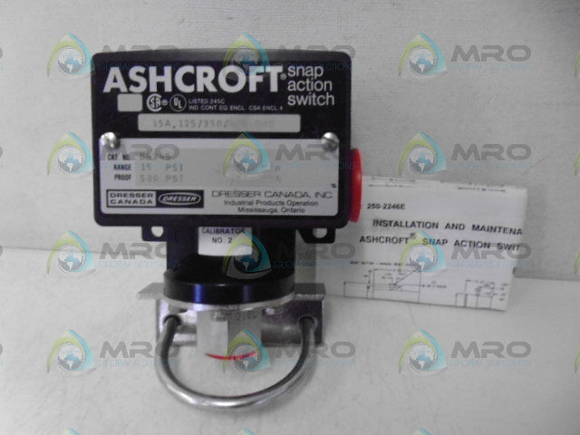 ASHCROFT B424S SNAP ACTION SWITCH *NEW IN BOX*