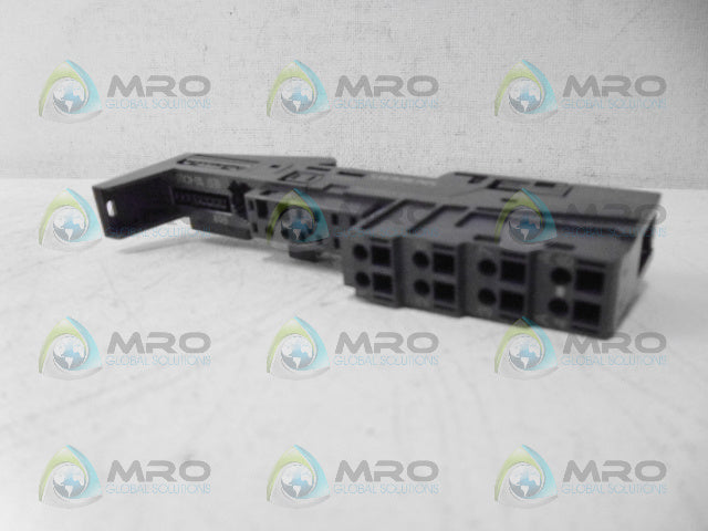 SIEMENS 6ES7193-4CA20-0AA0 TERMINAL MODULE *NEW NO BOX*