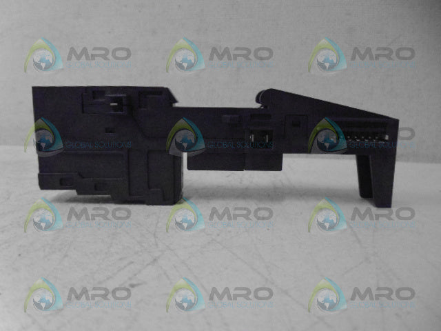 SIEMENS 6ES7193-4CA20-0AA0 TERMINAL MODULE *NEW NO BOX*