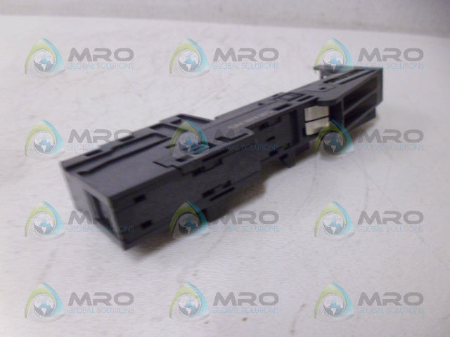 SIEMENS 6ES7193-4CA20-0AA0 TERMINAL MODULE *NEW NO BOX*