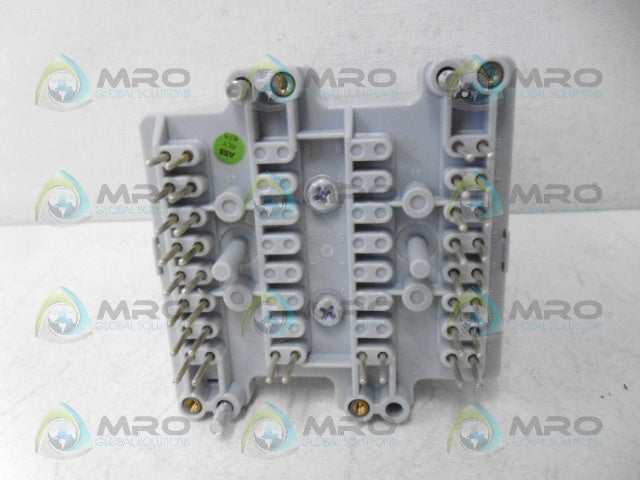 ABB AI5633 0015-AT RELAY 250V *NEW IN BOX*