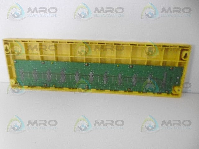 FANUC A03B-0819-C001 10-SLOT BASE UNIT *USED*