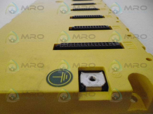 FANUC A03B-0819-C001 10-SLOT BASE UNIT *USED*