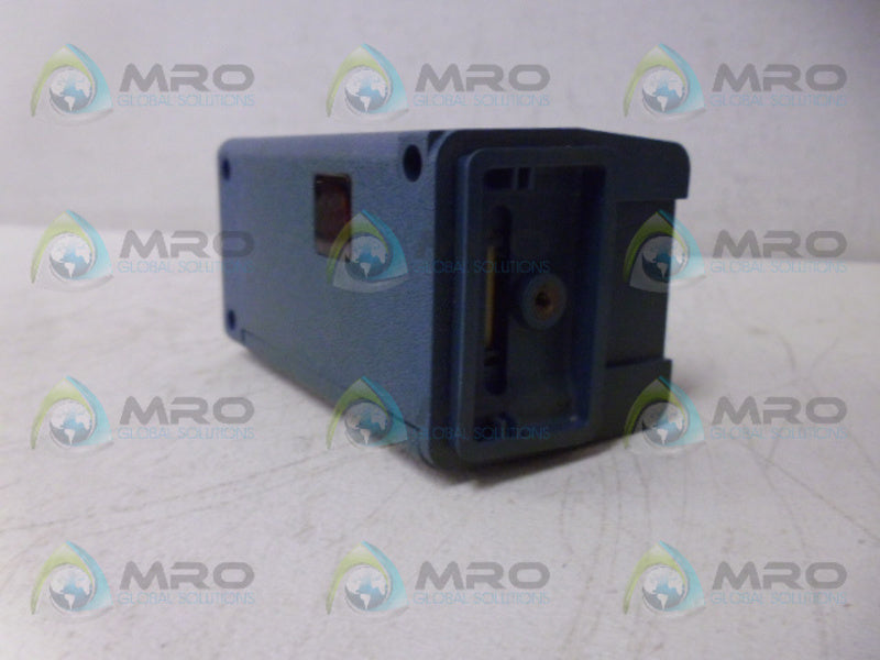 OPCON 8880B-6501 AC CONTROL MODULE *NEW IN BOX*