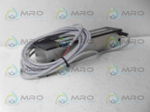 MAGNETEK M32 ELECTROMAGNETIC LOCK *NEW IN BOX*