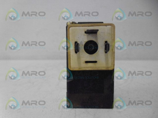 BURKERT 0212-A-1/8 SOLENOID VALVE *USED*
