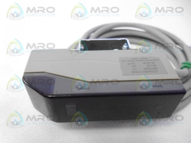 NAIS UZF60 PHOTOELECTRIC SENSOR *USED*
