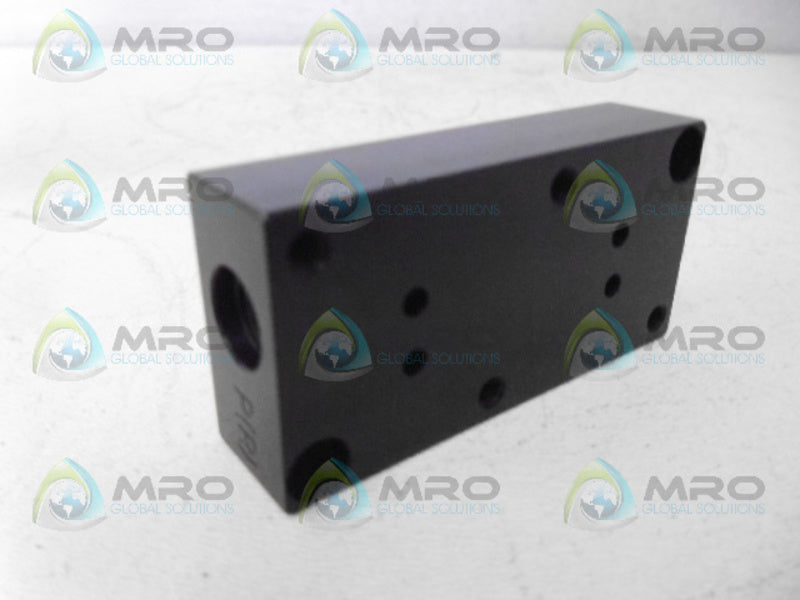 BURKERT 006104V SUB BASE *NEW IN BOX*