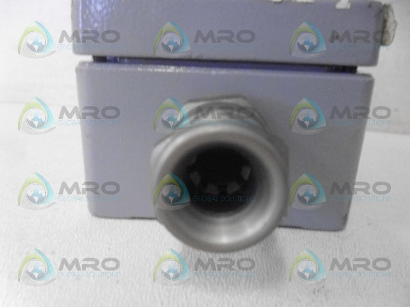INDUSTRIAL MRO 02015 JUNCTION BOX *USED*