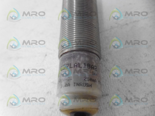 CUTLER HAMMER E57LAL18A2 PROXIMITY SWITCH *NEW NO BOX*