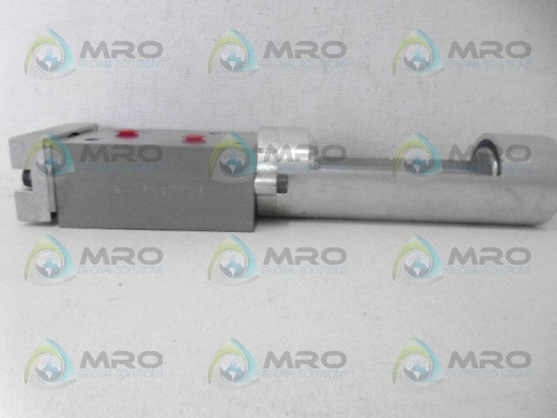 INDUSTRIAL MRO SA05F27506 VALVE *NEW NO BOX*