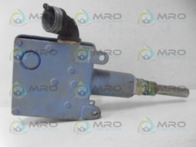 UNITED ELECTRIC B100-120 91070 TEMPERATURE CONTROLLER (AS PICTURED) *USED*