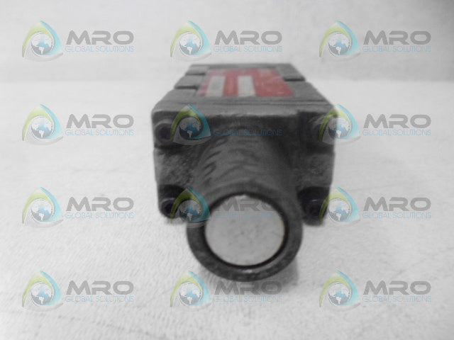 NUMATICS 152JA4000 AIR PIOLT VALVE *USED*